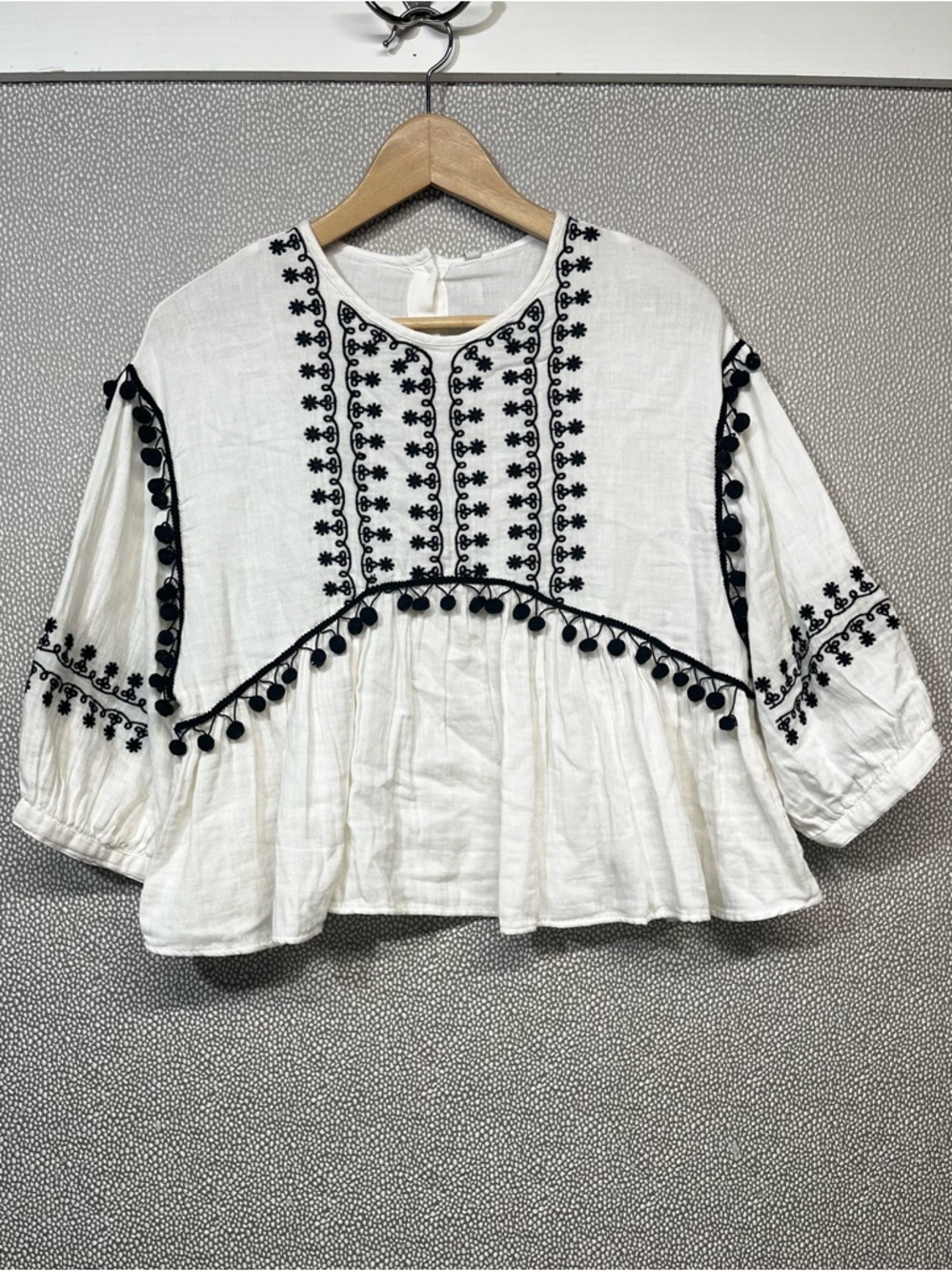 🆕 S Zara TRF Collection Cropped Embroidered Pom-Pom Top NWT